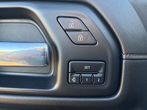 Used 2021 GMC Sierra 1500 AT4 w/ Technology Package image 41