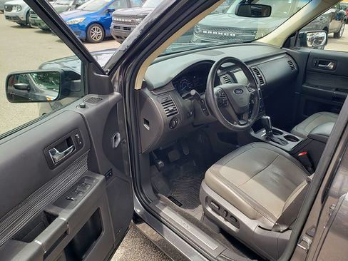 Used 2018 Ford Flex Limited w/ Equipment Group 303A AWD/4WD image 6