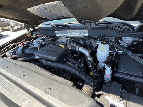 Used 2018 Chevrolet Silverado 3500 LT image 10