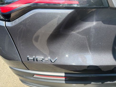 Used 2024 Honda HR-V LX image 8