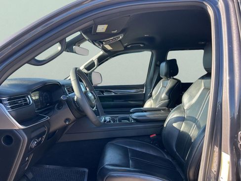 Used 2022 Jeep Wagoneer Series I image 27