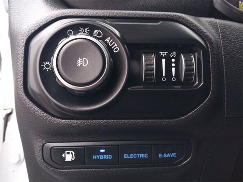 Used 2021 Jeep Wrangler Unlimited Rubicon 4xe w/ Cold Weather Group image 19