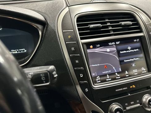Used 2019 Lincoln Nautilus Reserve w/ Driver Assistance Package AWD/4WD image 26