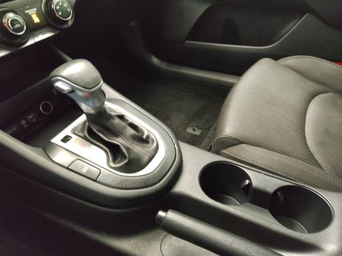 Used 2020 Kia Forte LXS image 26