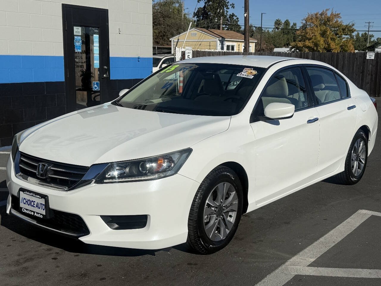 Used 2013 Honda Accord LX image 3