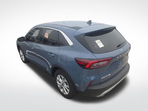 Used 2024 Ford Escape Active FWD image 9