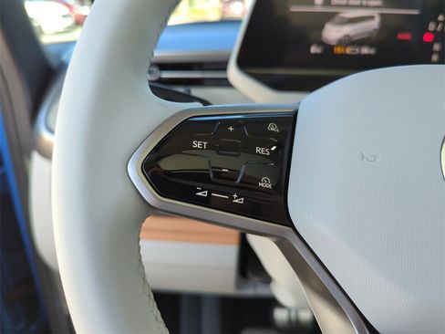 New 2025 Volkswagen ID. Buzz 1st Edition image 34