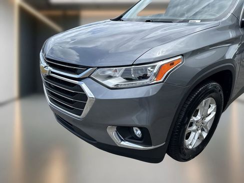 Used 2019 Chevrolet Traverse LT FWD image 10