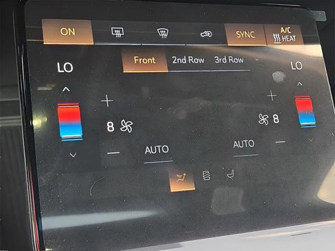 New 2026 Cadillac Vistiq Premium Luxury w/ LPO, Floor Liner Package AWD/4WD image 18