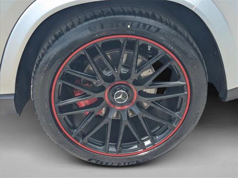 New 2026 Mercedes-Benz GLS 63 AMG 4MATIC image 9