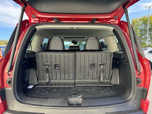 Used 2025 Hyundai Santa Fe XRT image 18