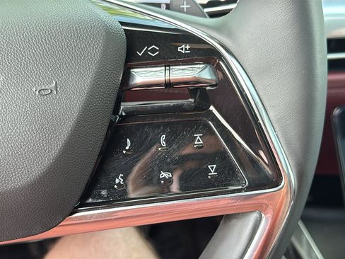 Certified 2025 Cadillac Escalade Premium Luxury w/ Touring Package AWD/4WD image 17