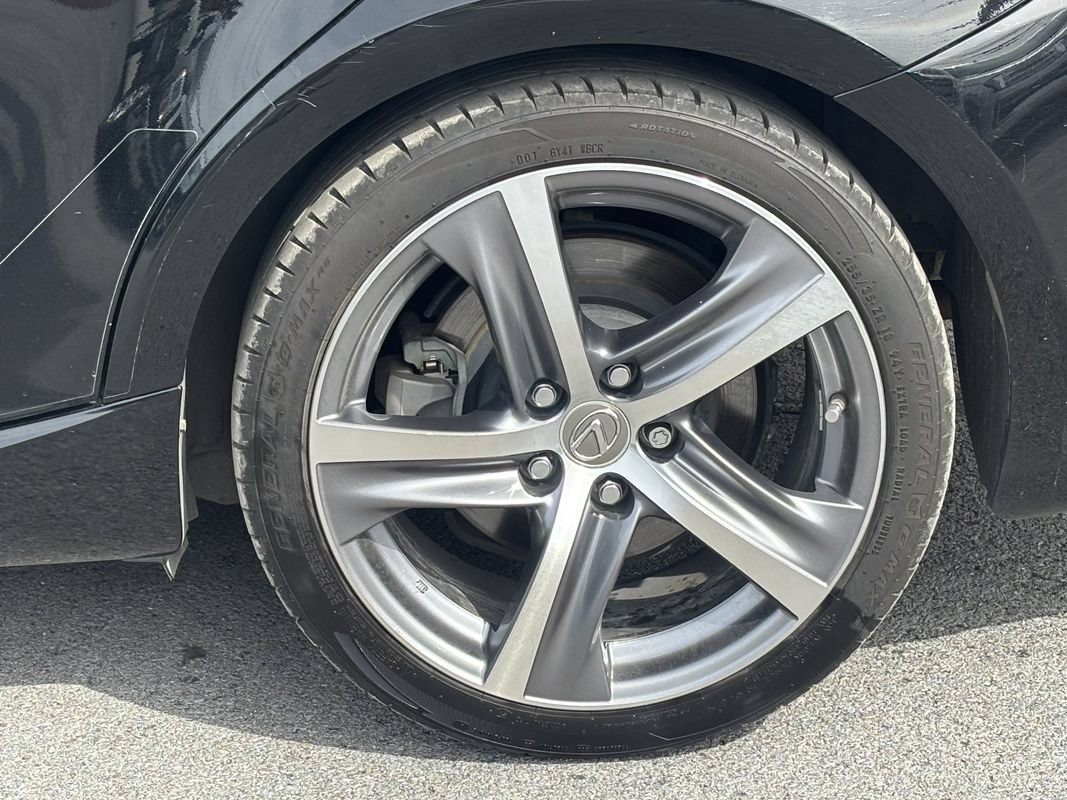 Used 2017 Lexus IS 200t w/ Navigation System Package RWD image 27