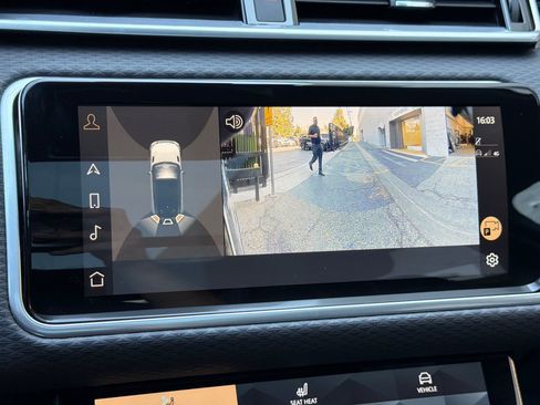 Used 2023 Land Rover Range Rover Velar R-Dynamic S AWD/4WD image 21