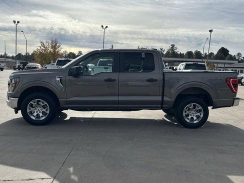 Used 2023 Ford F150 XLT image 6