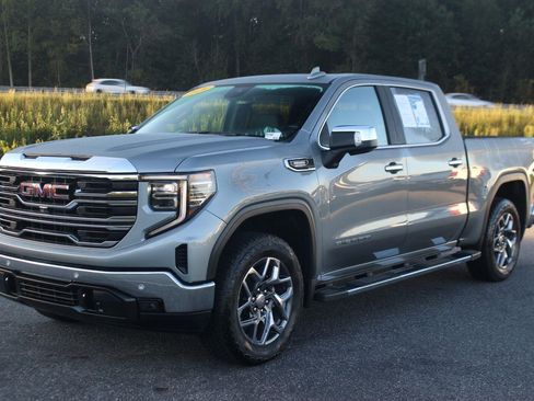 Used 2026 GMC Sierra 1500 SLT w/ SLT Premium Plus Package AWD/4WD image 3
