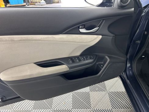 Used 2022 Honda Insight EX image 12