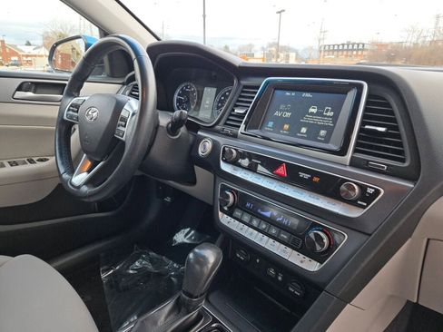 Used 2019 Hyundai Sonata SEL image 9