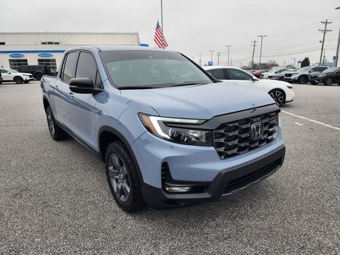 Certified 2024 Honda Ridgeline TrailSport image 2