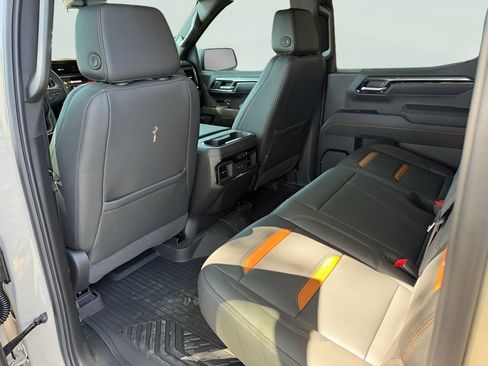 New 2026 GMC Sierra 1500 AT4 w/ AT4 Premium Package AWD/4WD image 14