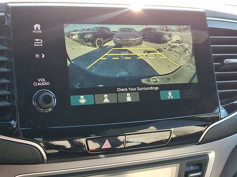 Certified 2023 Honda Passport EX-L image 19