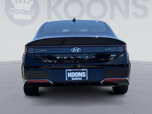 Used 2025 Hyundai Sonata SEL AWD/4WD image 5