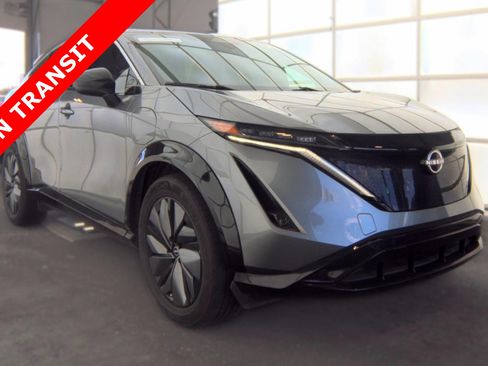 Used 2024 Nissan Ariya FWD image 3