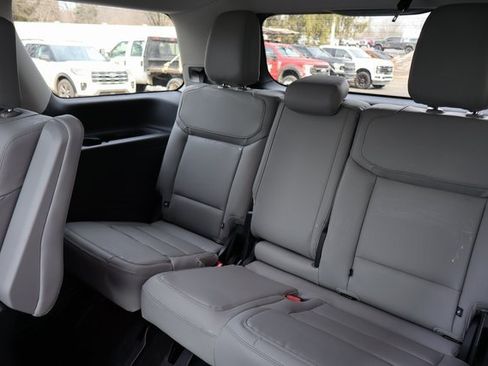 New 2026 Ford Expedition Active image 14