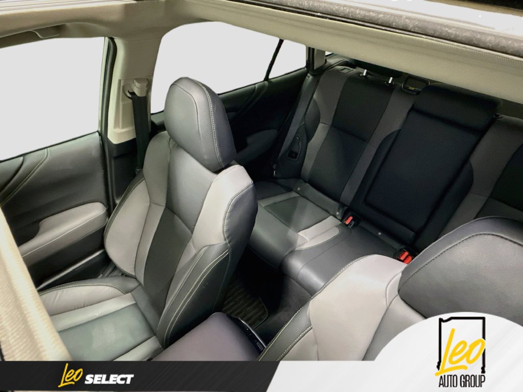 Used 2025 Subaru Outback Onyx Edition AWD/4WD image 25
