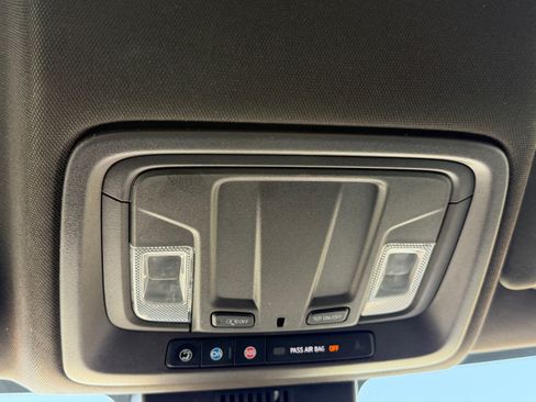 Used 2022 GMC Sierra 1500 SLE RWD image 31