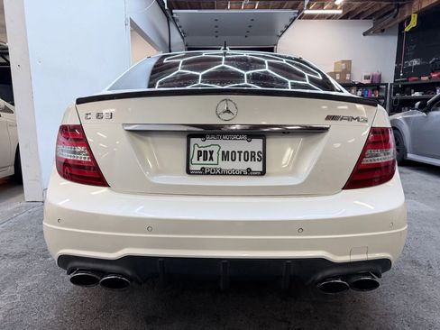 Used 2013 Mercedes-Benz C 63 AMG Sedan w/ AMG Development Pkg image 8