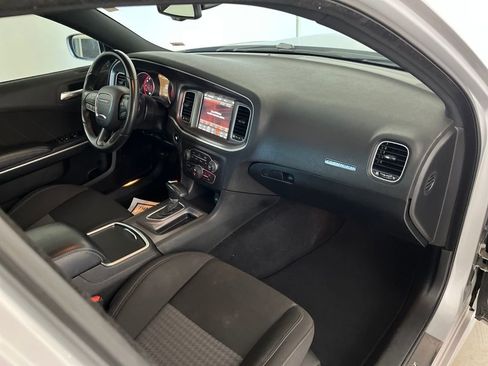 Used 2022 Dodge Charger R/T image 23