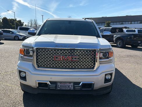 Used 2014 GMC Sierra 1500 Denali image 2