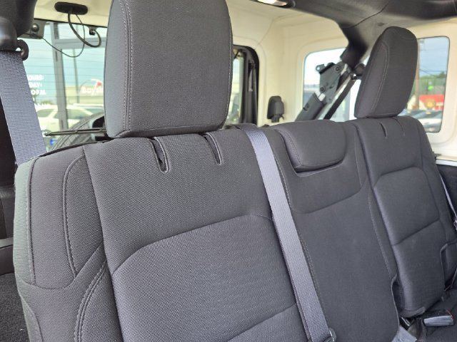 Used 2020 Jeep Wrangler Unlimited Sport S AWD/4WD image 37