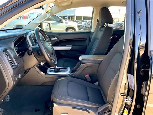 Used 2022 Chevrolet Colorado LT w/ LPO, Power Package image 8