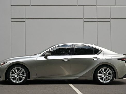 Used 2021 Lexus IS 300 w/ Comfort Package RWD image 8