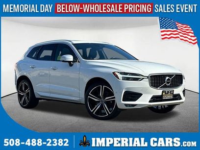 Used 2019 Volvo XC60 T5 R-Design w/ Protection Package