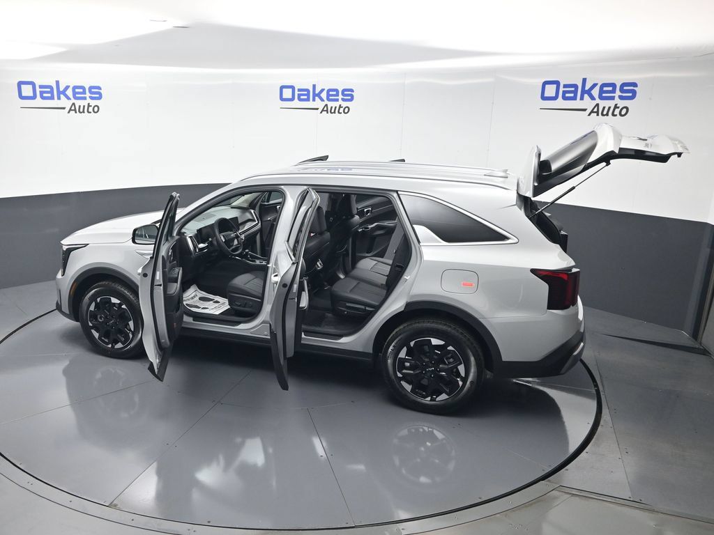 Certified 2026 Kia Sorento S AWD/4WD image 59