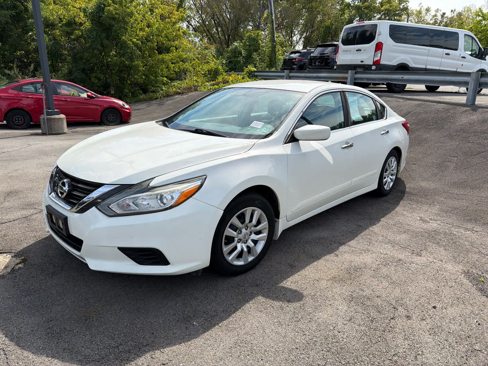 Used 2016 Nissan Altima 2.5 S w/ Power Driver Seat Package FWD image 5