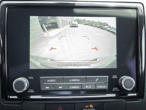 Used 2022 Nissan Frontier SV w/ Technology Package AWD/4WD image 38
