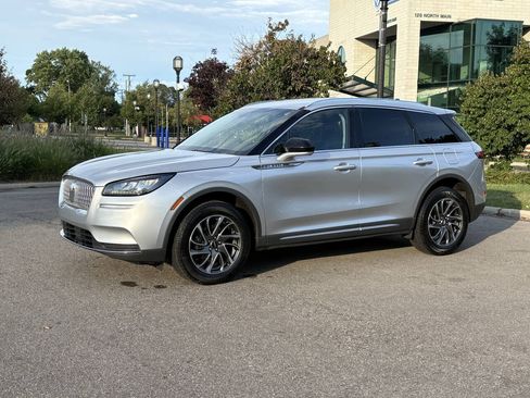 Used 2020 Lincoln Corsair AWD w/ Equipment Group 101A image 15