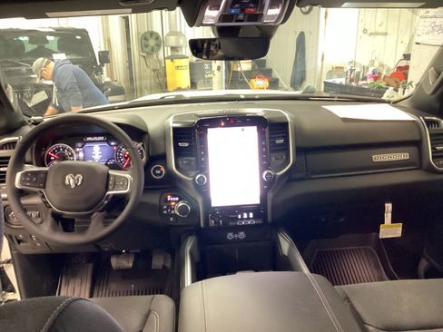 New 2026 RAM 1500 4x4 Crew Cab image 18