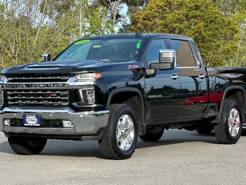 Used 2022 Chevrolet Silverado 2500 LTZ w/ LTZ Premium Package AWD/4WD image 8