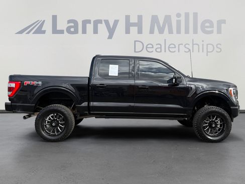 Used 2022 Ford F150 Lariat w/ Equipment Group 502A High image 6