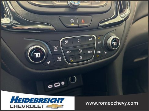 Certified 2024 Chevrolet Equinox RS w/ RS Leather Package AWD/4WD image 23