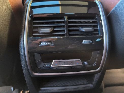 Certified 2023 BMW X6 xDrive40i w/ Executive Package image 23