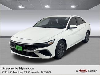 Used 2024 Hyundai Elantra SEL video 1