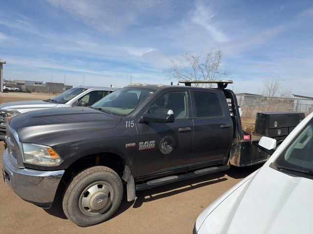 Used 2016 RAM 3500 Tradesman w/ Chrome Appearance Group AWD/4WD image 6