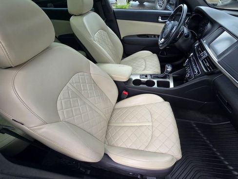 Used 2018 Kia Optima SX w/ Technology Package image 24