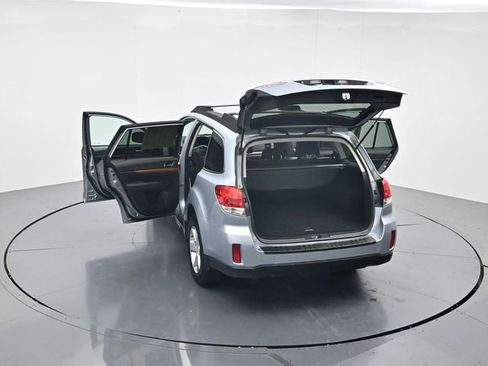 Used 2014 Subaru Outback 2.5i Limited AWD/4WD image 44